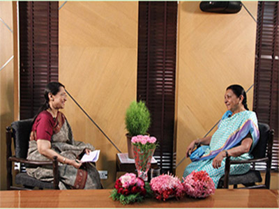 Hina Saxena with Anandiben Patel